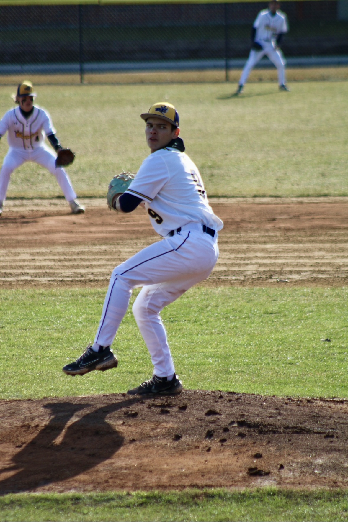 Dukes baseball sweeps Bergen county
